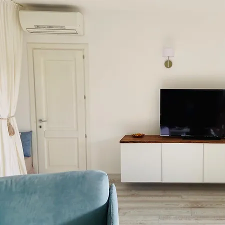 Lotus Wellness - Ginestre - - Sardinia Palau