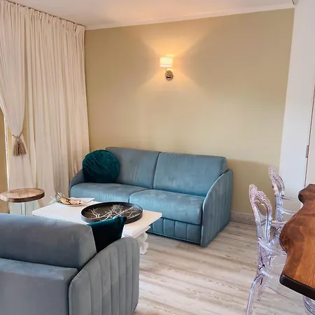 Lotus Wellness - Ginestre - - Sardinia Palau
