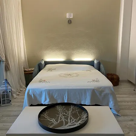 Lotus Wellness - Ginestre - - Sardinia Palau