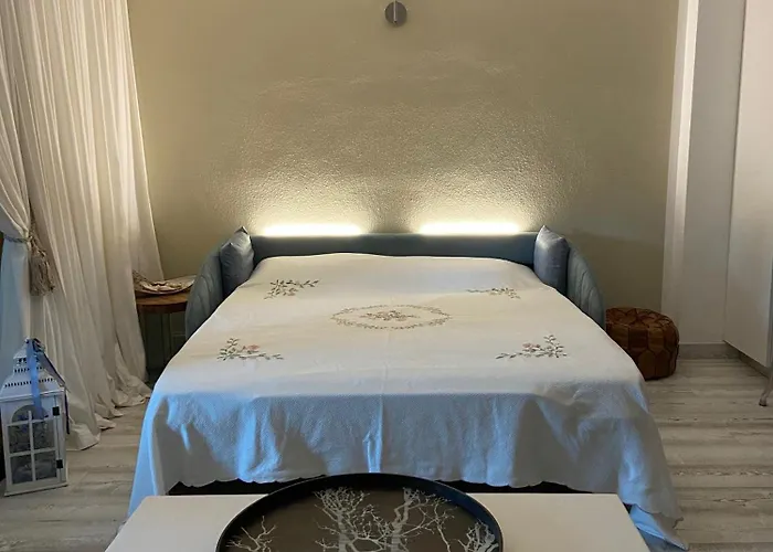 Lotus Wellness - Ginestre - - Sardinia Palau