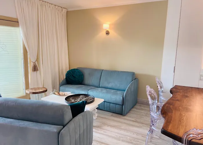 Lotus Wellness - Ginestre - - Sardinia Palau